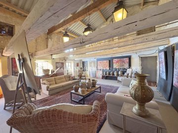 1 - Alpes-de-Haute-Provence, Maison