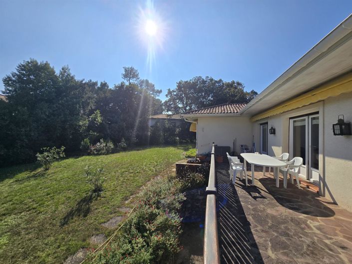 Image No.4-4 Bed House for sale