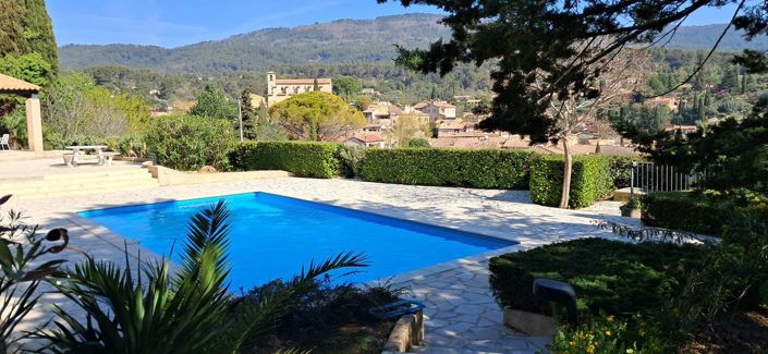 Image No.8-4 Bed House for sale