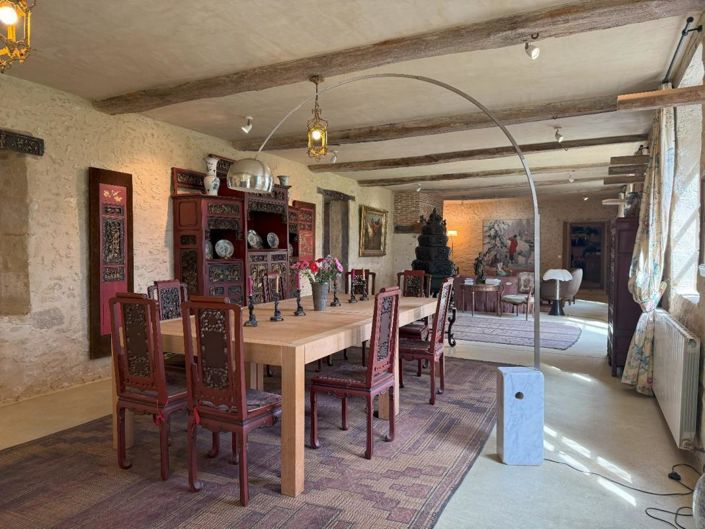 Image No.10-7 Bed House for sale