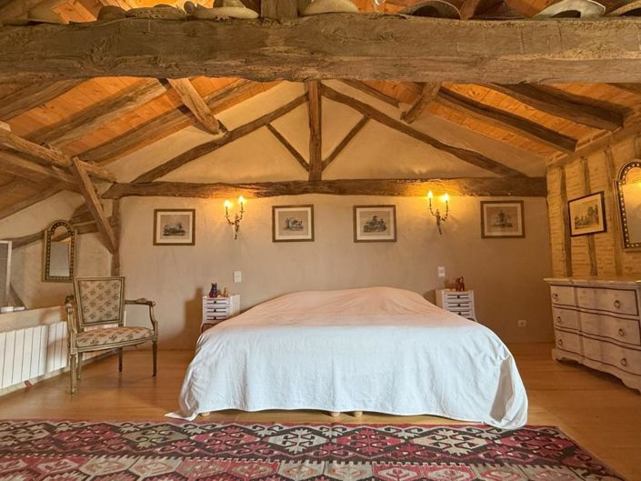 Image No.19-7 Bed House for sale