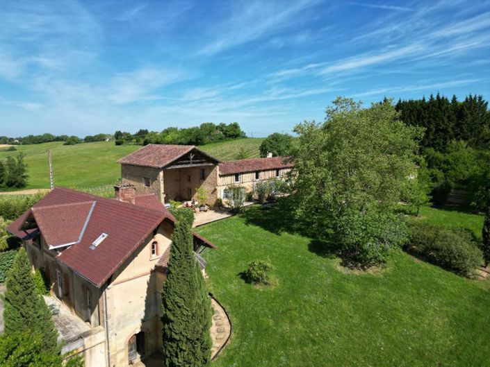 Image No.6-7 Bed House for sale