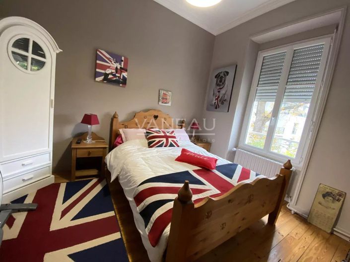 Image No.16-4 Bed House for sale