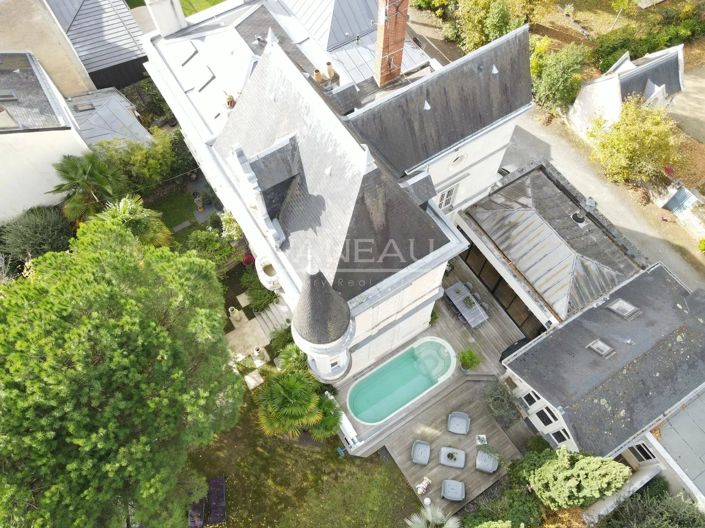 Image No.2-4 Bed House for sale