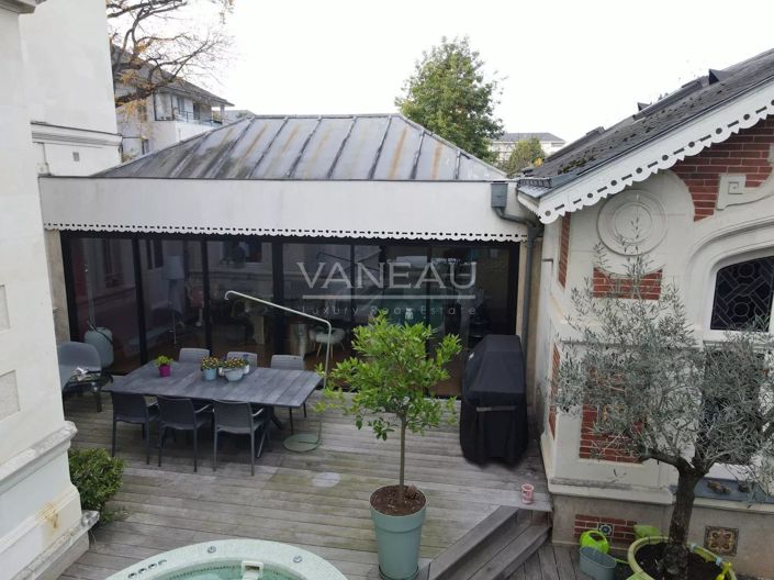 Image No.21-4 Bed House for sale