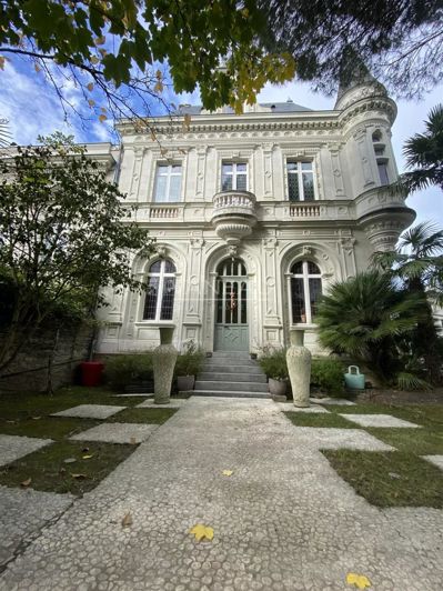 Image No.9-4 Bed House for sale