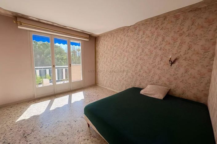 Image No.5-Appartement de 3 chambres à vendre à Le Cannet