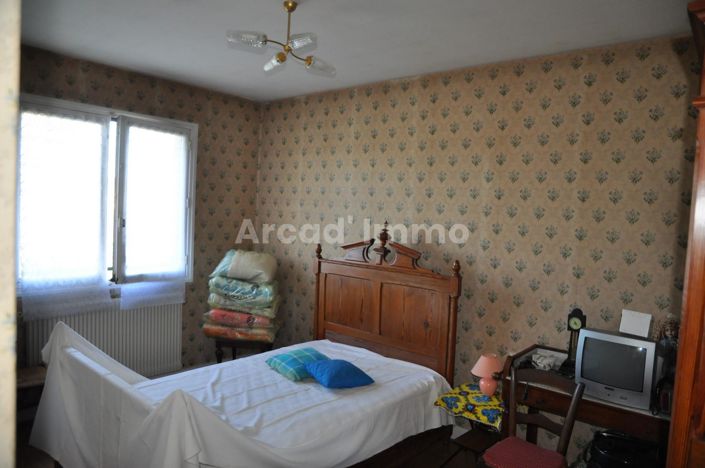 Image No.6-3 Bed House for sale