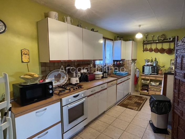 Image No.3-3 Bed House for sale