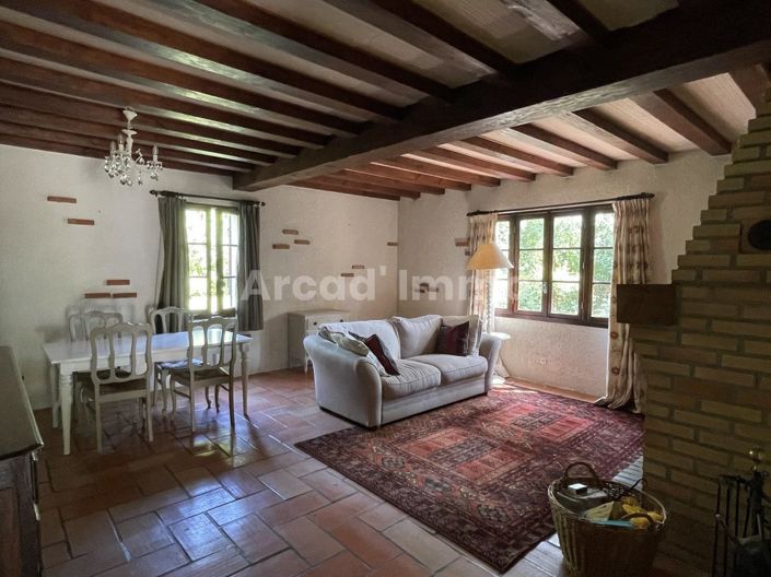 Image No.4-5 Bed House for sale