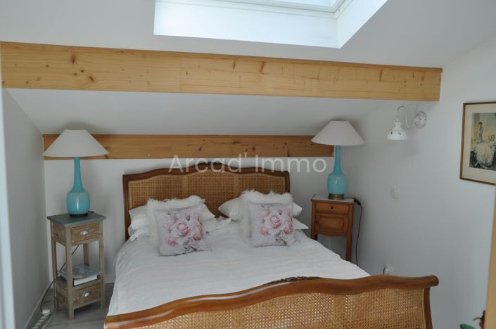 Image No.7-3 Bed House for sale