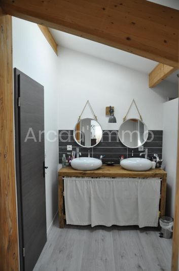 Image No.8-3 Bed House for sale