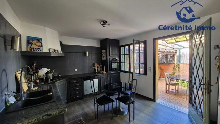 Image No.5-4 Bed House for sale