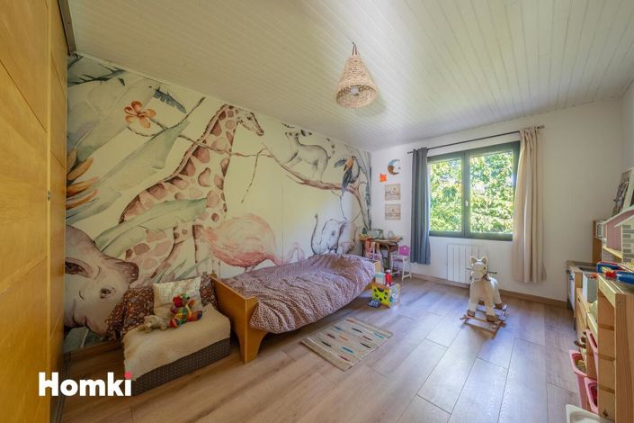 Image No.11-4 Bed House for sale