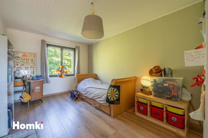 Image No.12-4 Bed House for sale