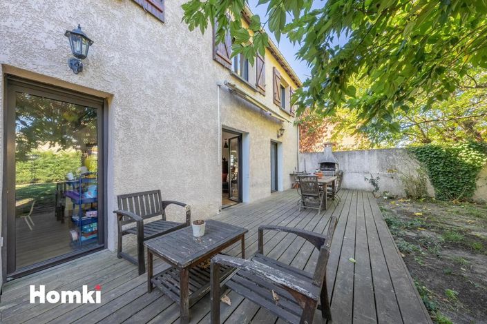 Image No.18-4 Bed House for sale