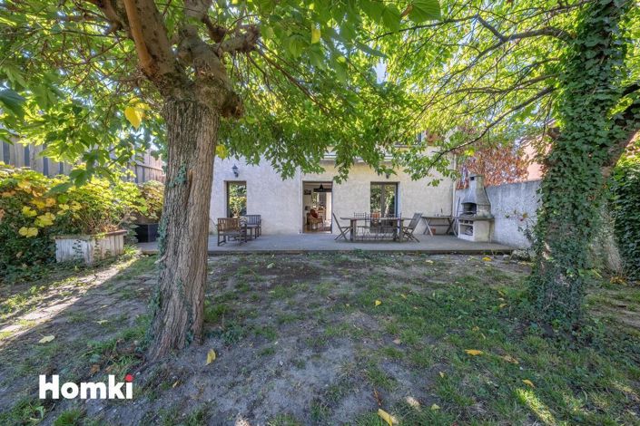 Image No.20-4 Bed House for sale