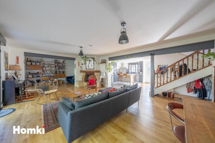 Image No.5-4 Bed House for sale