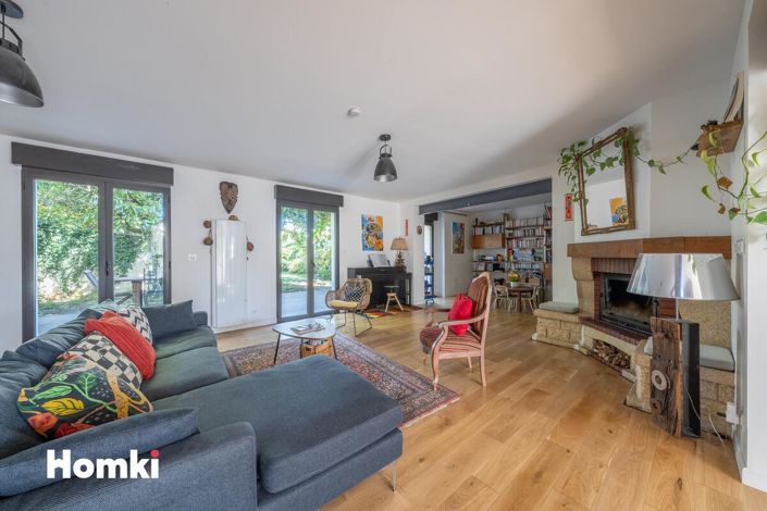 Image No.6-4 Bed House for sale