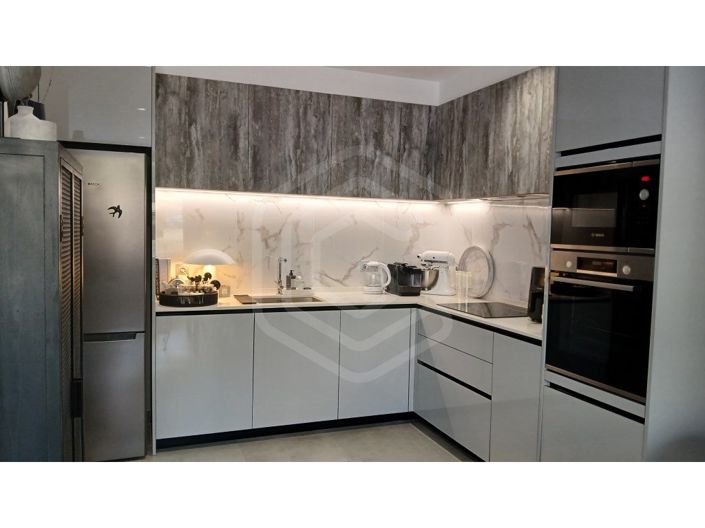 Image No.10-1 Bed Apartment for sale