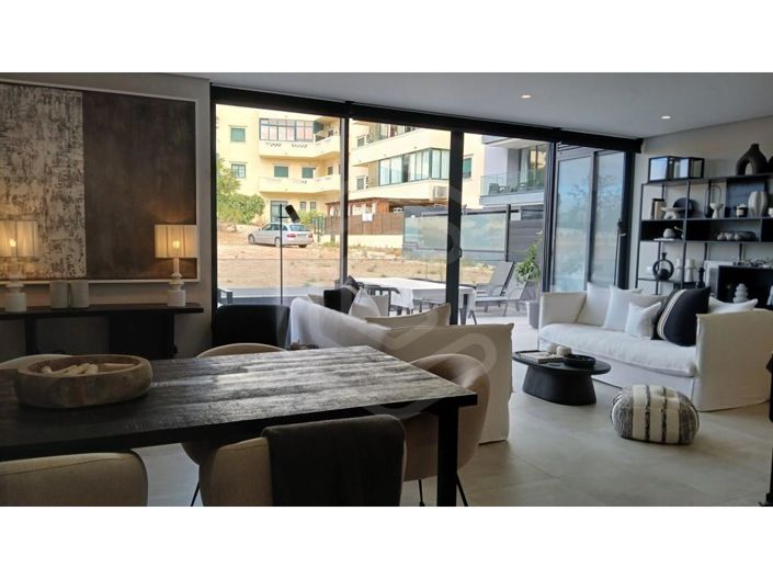 Image No.11-1 Bed Apartment for sale