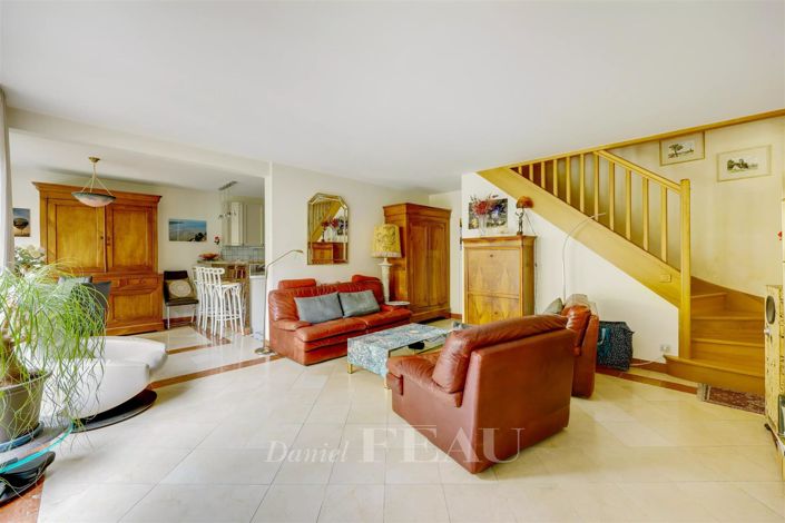 Image No.3-Maison de 3 chambres à vendre à Versailles