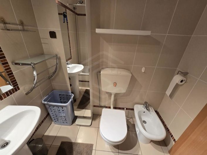 Image No.22-Apartment for sale