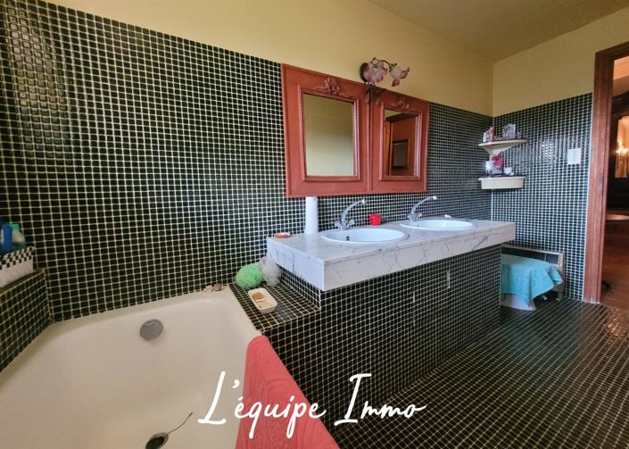 Image No.12-Maison de 9 chambres à vendre à Mauvezin