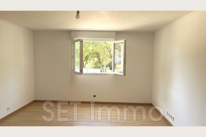 Image No.14-Maison de 4 chambres à vendre à Uzès