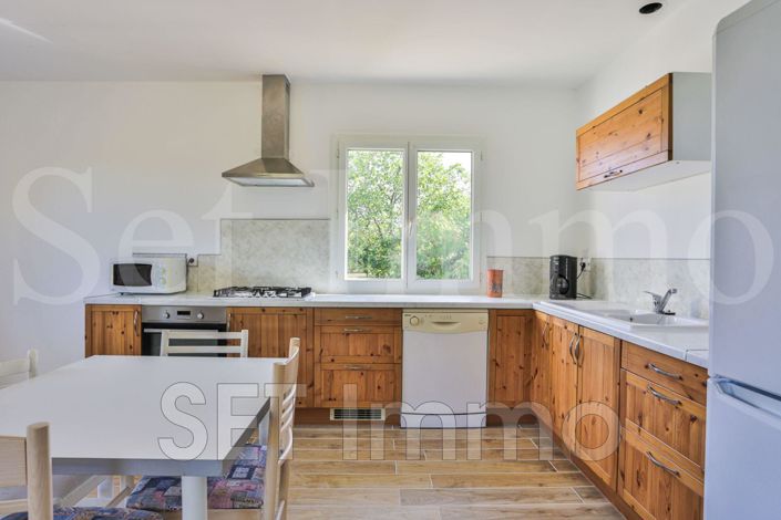 Image No.6-Maison de 4 chambres à vendre à Uzès