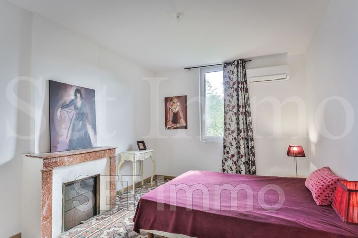 Image No.15-4 Bed House for sale