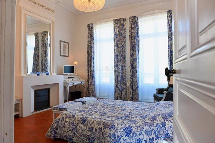 Image No.15-9 Bed House for sale