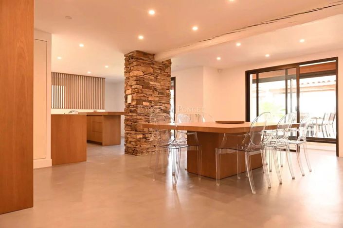 Image No.3-Maison de 9 chambres à vendre à Clermont-l'Hérault