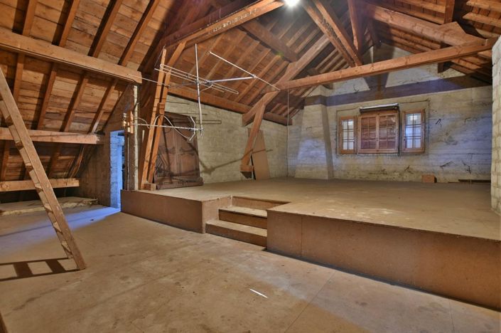 Image No.13-8 Bed House for sale