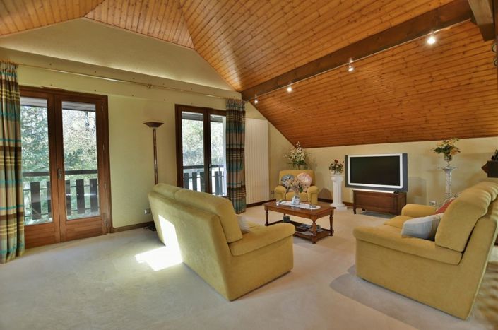 Image No.8-Maison de 4 chambres à vendre à Châtillon-sur-Cluses