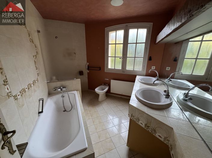 Image No.13-5 Bed House for sale