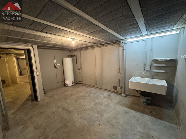 Image No.23-5 Bed House for sale