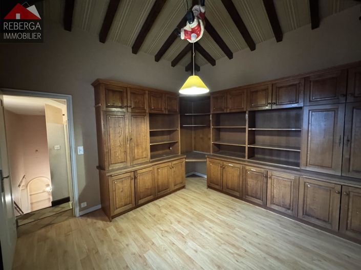 Image No.25-5 Bed House for sale