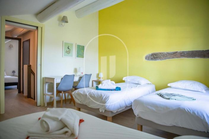 Image No.11-Maison de 6 chambres à vendre à Sainte-Cécile-les-Vignes