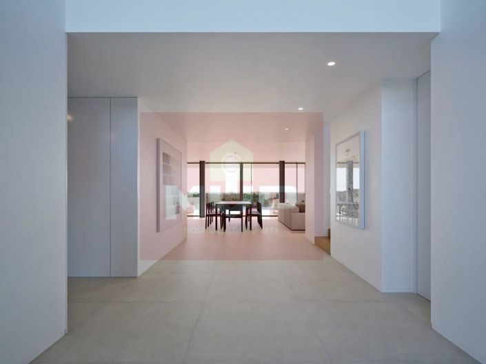 Image No.19-4 Bed House for sale