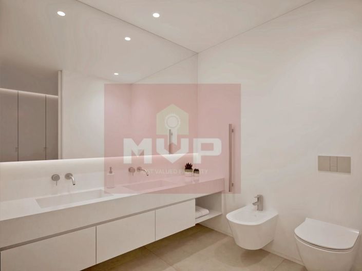 Image No.21-4 Bed House for sale