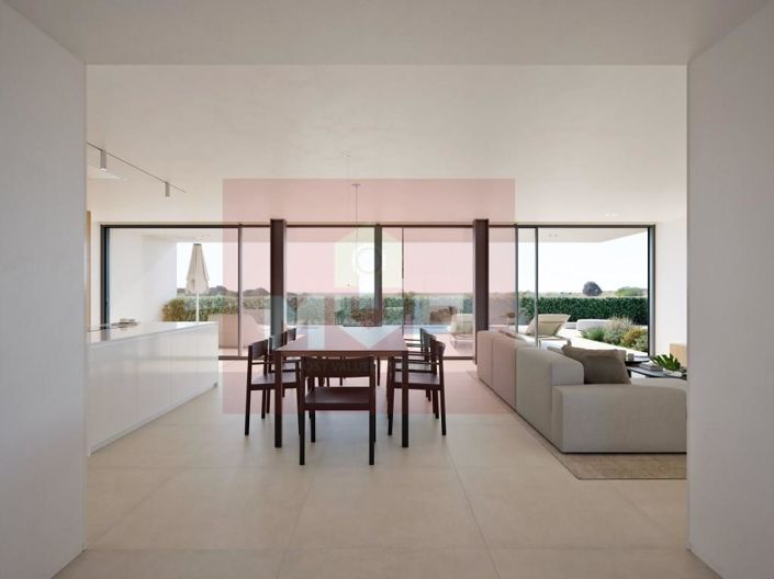 Image No.28-4 Bed House for sale