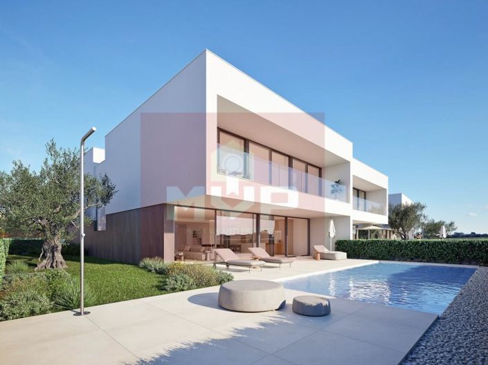 Image No.3-4 Bed House for sale