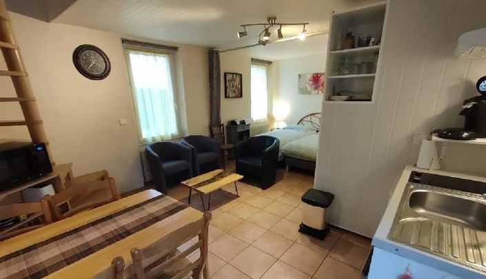 Image No.8-4 Bed House for sale