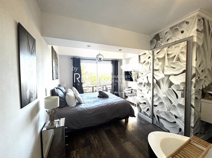 Image No.13-5 Bed House for sale