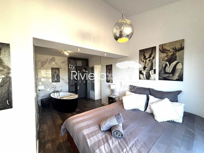 Image No.15-5 Bed House for sale