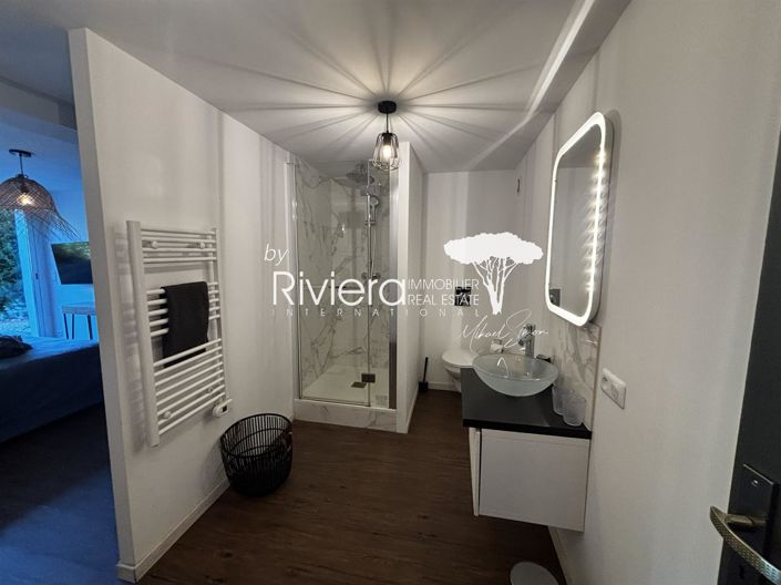 Image No.25-5 Bed House for sale