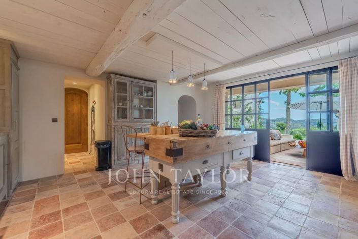 Image No.16-Maison de 9 chambres à vendre à Grasse