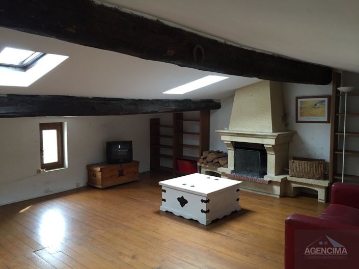 Image No.1-2 Bed House for sale