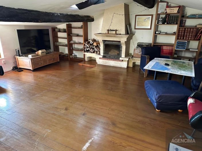 Image No.4-2 Bed House for sale